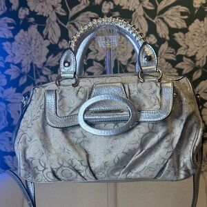 🤑Guess Silver Satchel Bag with Embossed Logo